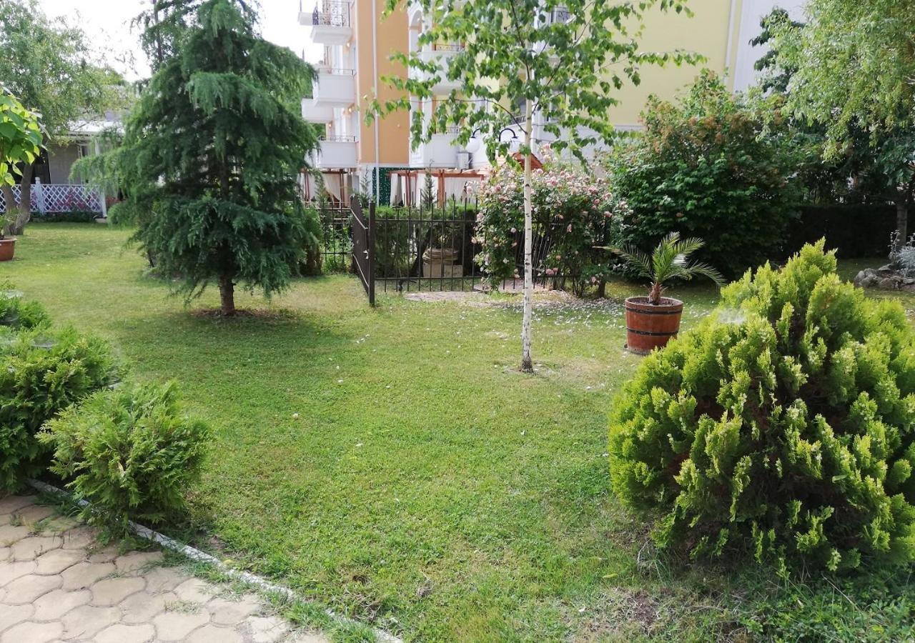 Charis Cozy Family Apart At Sun Village Complex Close To The Beach Sunny Beach Exterior photo