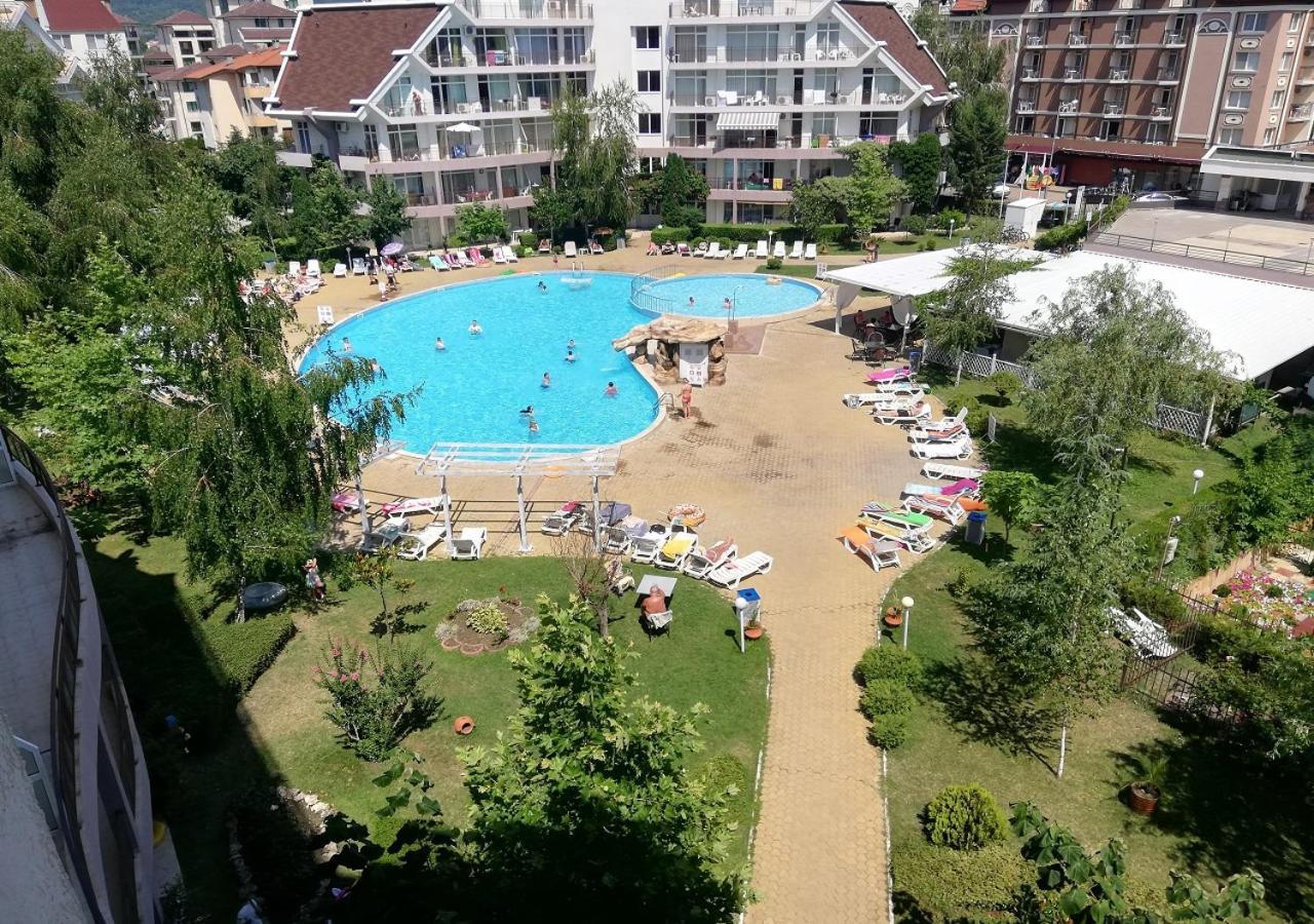Charis Cozy Family Apart At Sun Village Complex Close To The Beach Sunny Beach Exterior photo