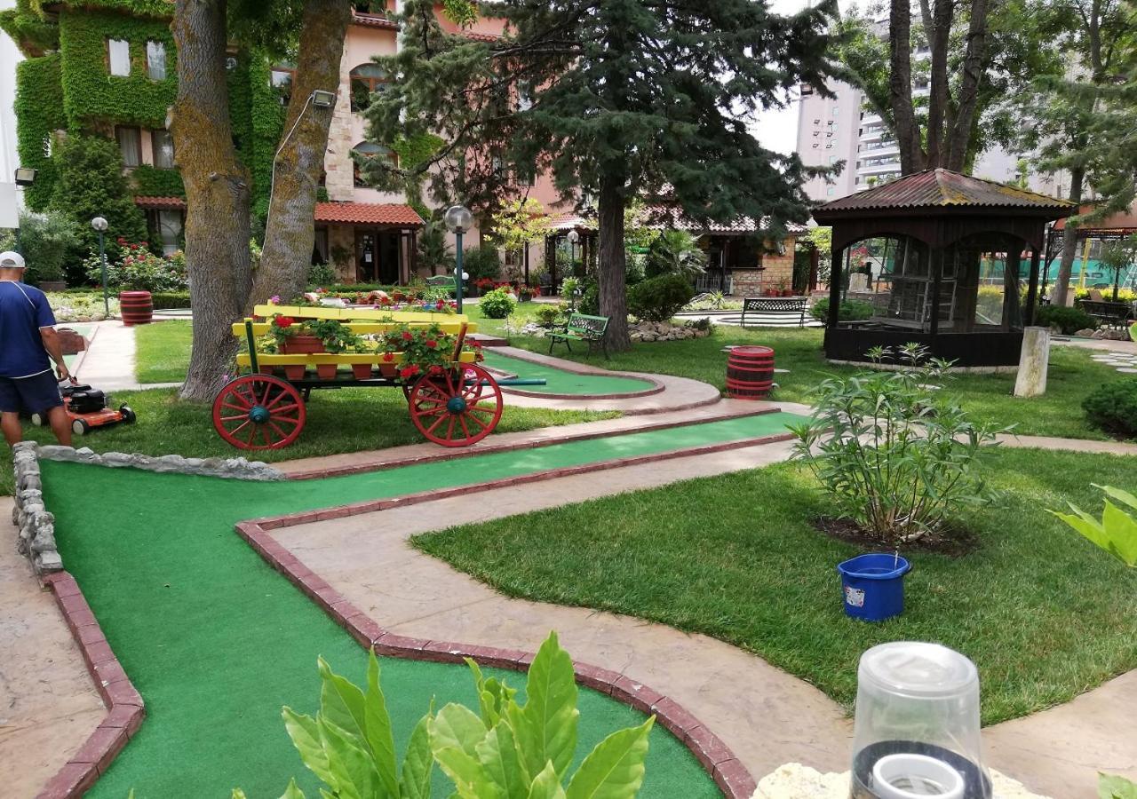 Charis Cozy Family Apart At Sun Village Complex Close To The Beach Sunny Beach Exterior photo